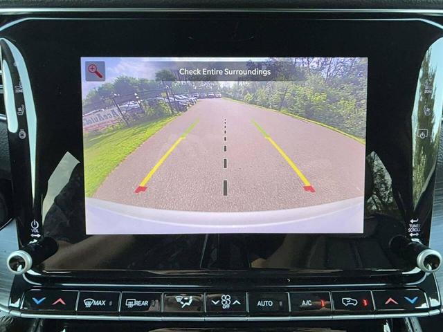 Photo of 2024 Gray Jeep Wagoneer L