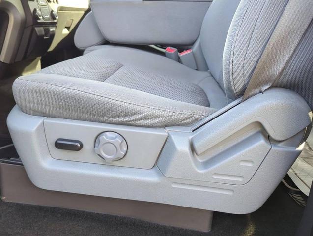 Photo of 2013 BLUE JEANS METALLIC Ford F-150