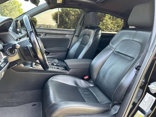Photo of 2022 Crystal Black Pearl Honda Civic