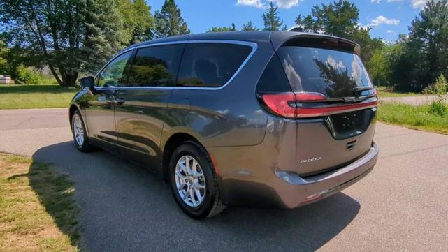 Photo of 2023 Charcoal Chrysler Pacifica
