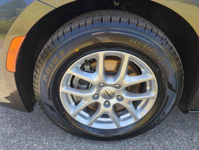 Photo of 2023 Charcoal Chrysler Pacifica