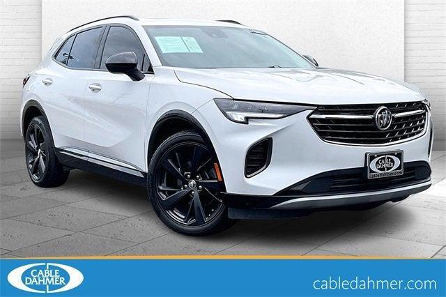 Photo of 2023 White Frost Tricoat Buick Envision