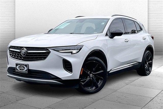 Photo of 2023 White Frost Tricoat Buick Envision