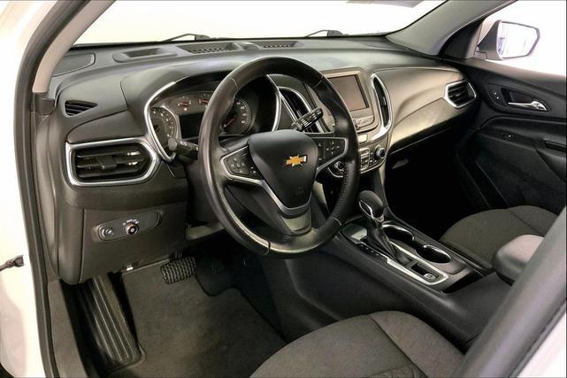 Photo of 2022 Summit White Chevrolet Equinox