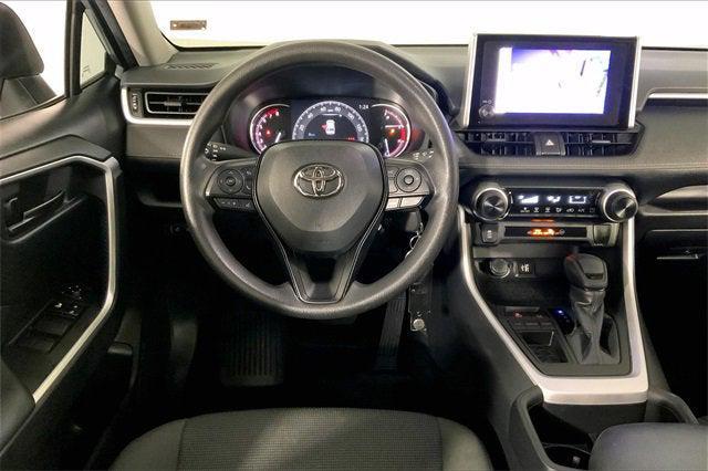 Photo of 2023 Silver Sky Metall Toyota RAV4