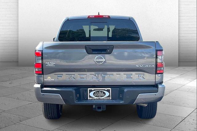 Photo of 2024 Gun Metallic Nissan Frontier