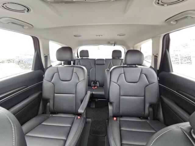 Photo of 2025 Dark Moss Kia Telluride