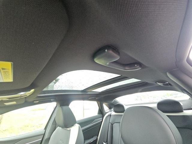 Photo of 2025 Aurora Black Pearl Kia K5