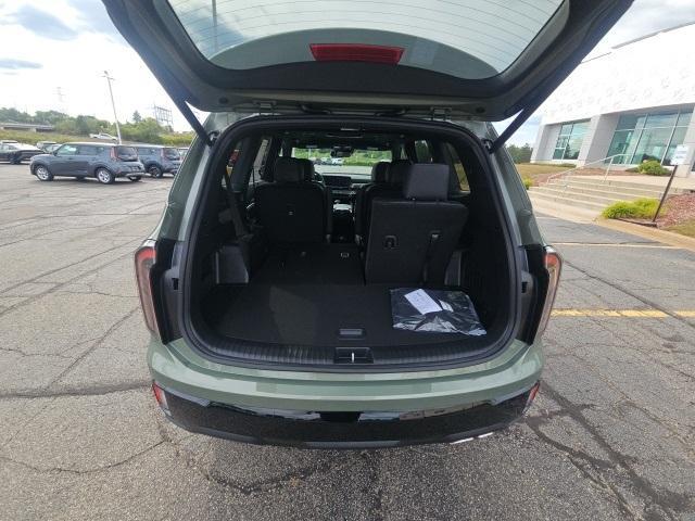 Photo of 2025 Jungle Green Kia Telluride