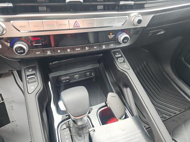 Photo of 2025 Jungle Green Kia Telluride
