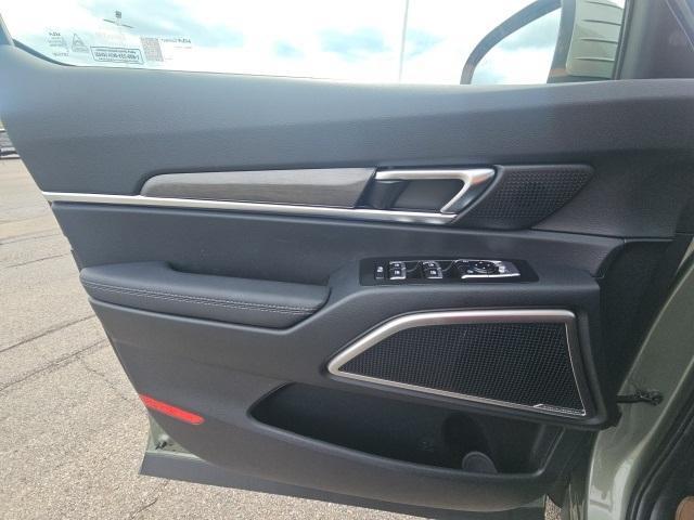 Photo of 2025 Jungle Green Kia Telluride