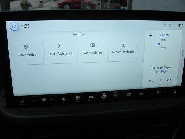 Photo of 2023 RED Ford Escape