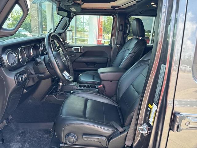 Photo of 2021 Granite Crystal Clearcoat Metallic Jeep Wrangler Unlimited