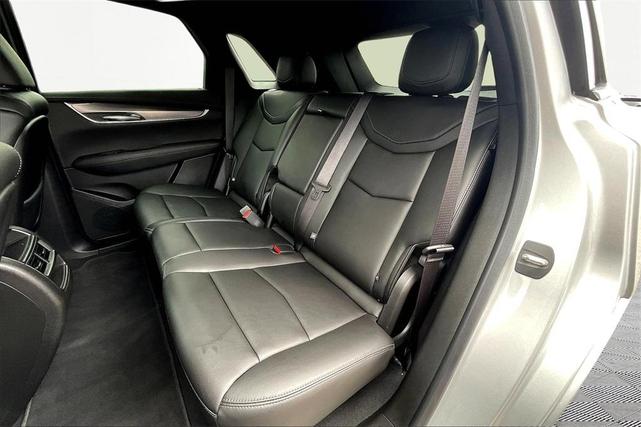 Photo of 2020 Radiant Silver Metallic Cadillac XT5