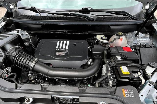 Photo of 2020 Radiant Silver Metallic Cadillac XT5