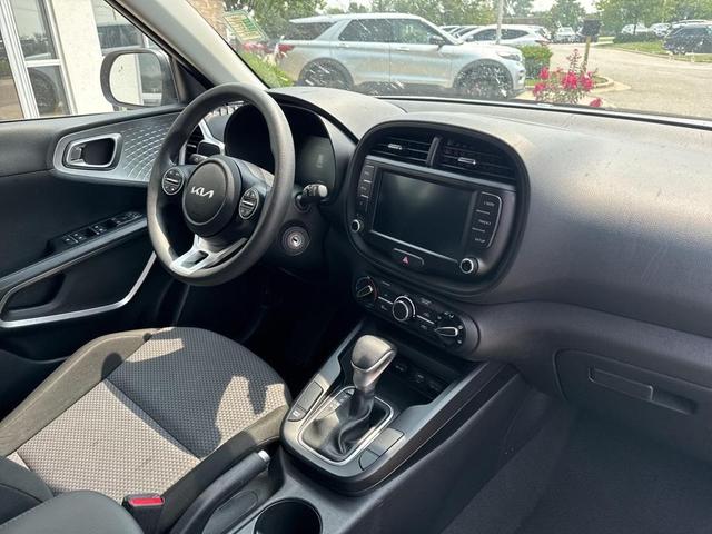 Photo of 2023 Gravity Gray Kia Soul