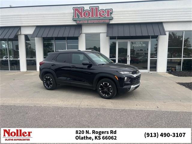 Photo of 2023 Mosaic Black Metallic Chevrolet Trailblazer