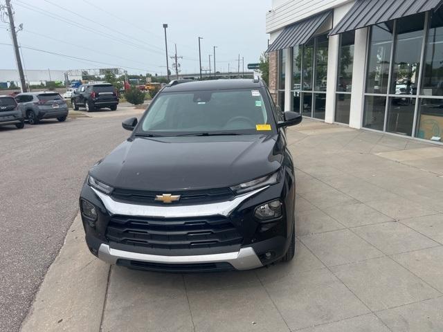 Photo of 2023 Mosaic Black Metallic Chevrolet Trailblazer