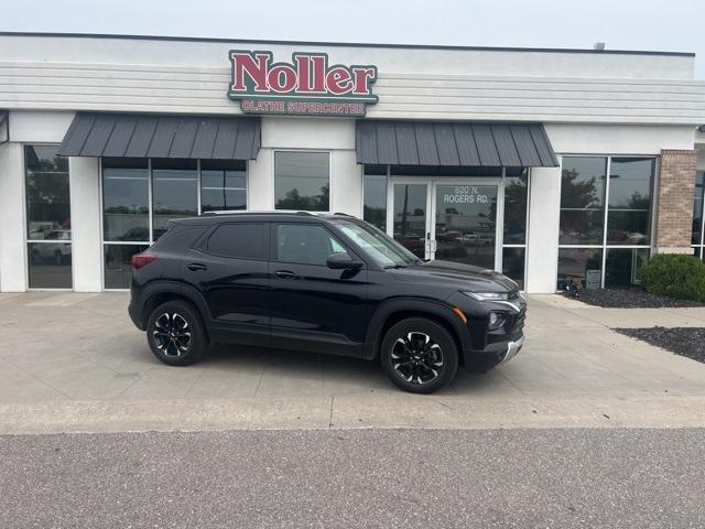 Photo of 2023 Mosaic Black Metallic Chevrolet Trailblazer