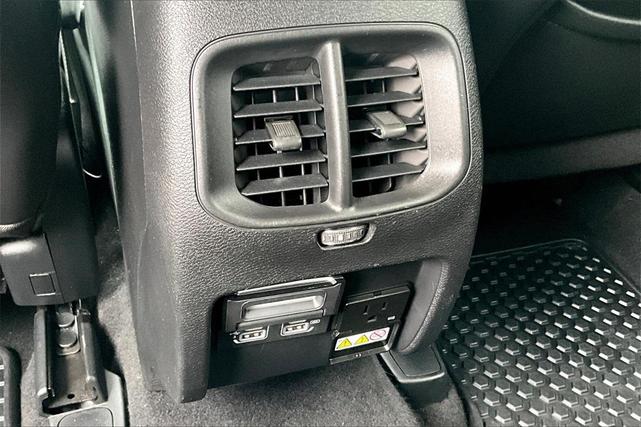 Photo of 2020 Granite Crystal Clearcoat Metallic Jeep Cherokee
