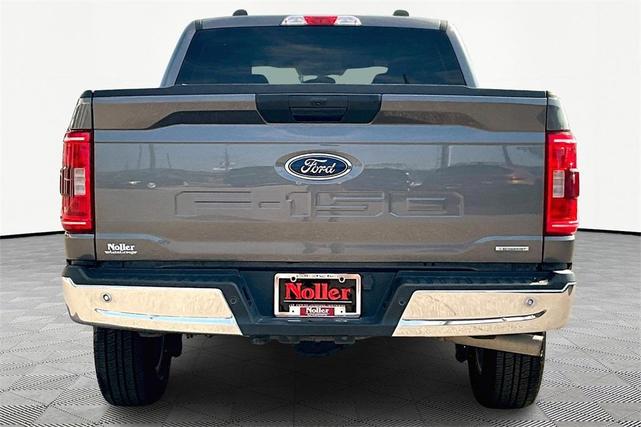 Photo of 2023 Gray Metallic Ford F-150