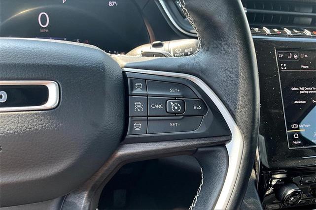 Photo of 2021 Diamond Black Jeep Grand Cherokee L