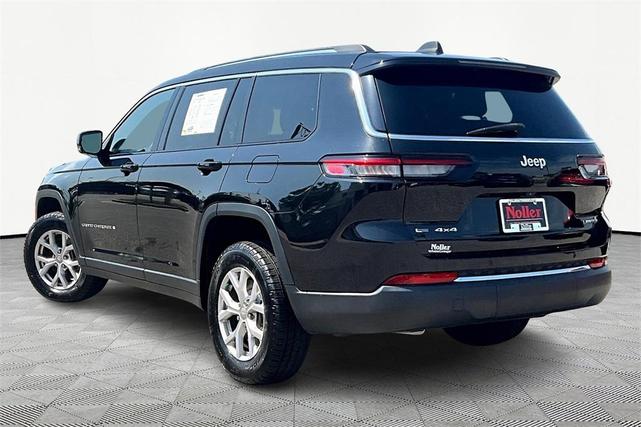 Photo of 2021 Diamond Black Jeep Grand Cherokee L