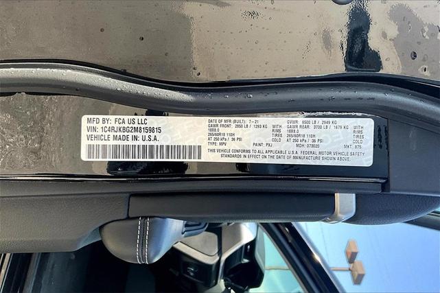 Photo of 2021 Diamond Black Jeep Grand Cherokee L