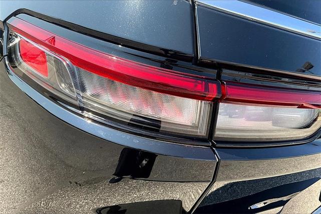 Photo of 2021 Diamond Black Jeep Grand Cherokee L