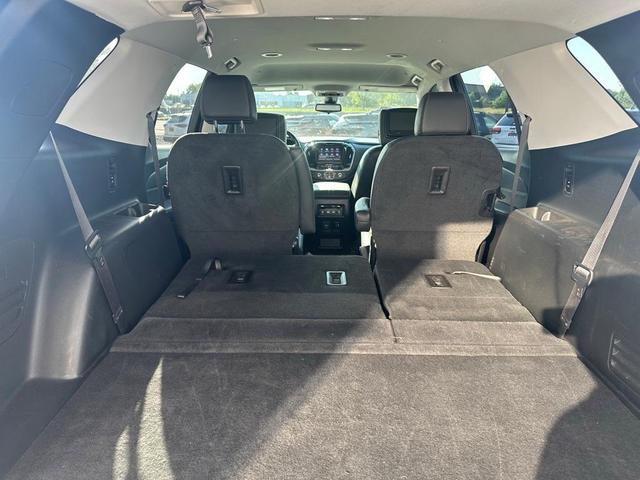 Photo of 2020 Graphite Metallic Chevrolet Traverse