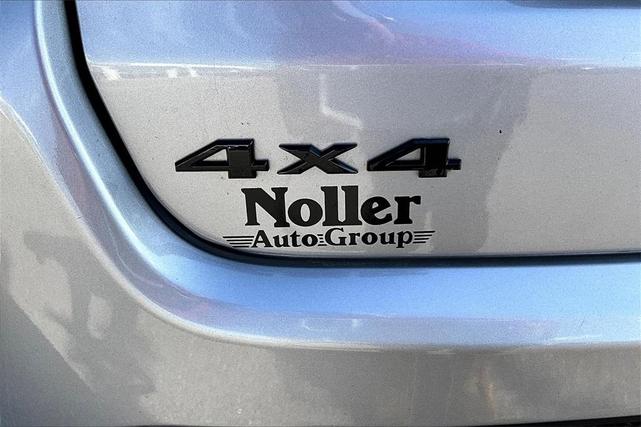 Photo of 2022 Billet Silver Metallic Clearcoat Jeep Compass