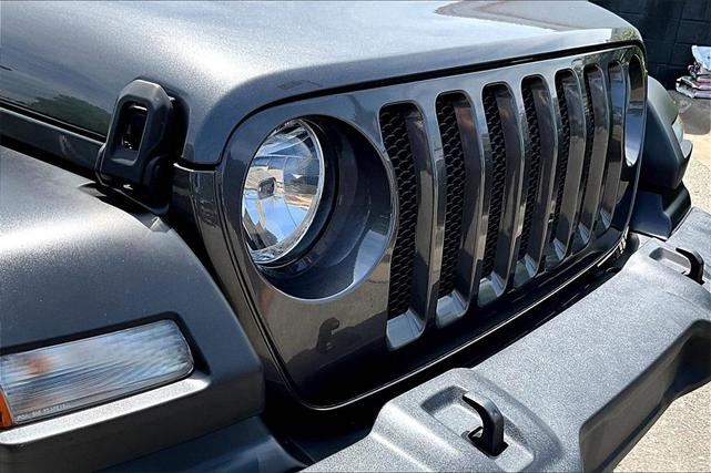 Photo of 2021 Granite Crystal Clearcoat Metallic Jeep Wrangler Unlimited