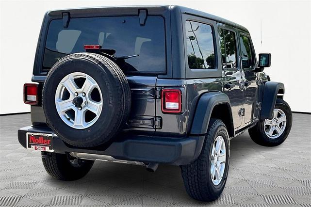 Photo of 2021 Granite Crystal Clearcoat Metallic Jeep Wrangler Unlimited