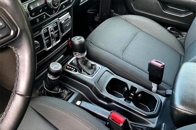 Photo of 2021 Granite Crystal Clearcoat Metallic Jeep Wrangler Unlimited