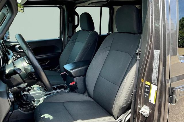 Photo of 2021 Granite Crystal Clearcoat Metallic Jeep Wrangler Unlimited