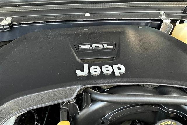 Photo of 2021 Granite Crystal Clearcoat Metallic Jeep Wrangler Unlimited