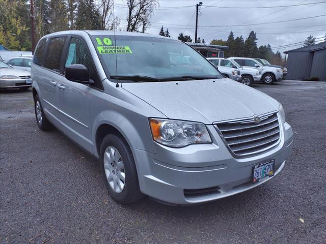 2010 Chrysler Town & Country