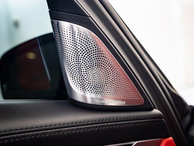 Photo of 2022 Special Order Color BMW ALPINA B7