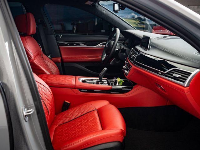 Photo of 2022 Special Order Color BMW ALPINA B7