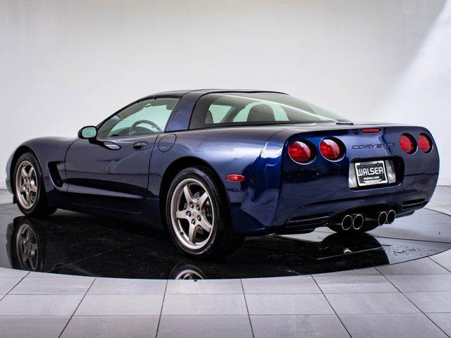 Photo of 2000 Dark Sapphire Metallic Chevrolet Corvette