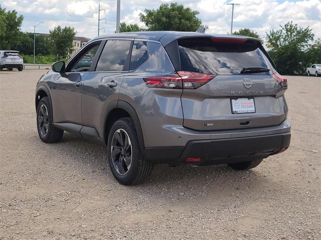 Photo of 2025 Gun Metallic Nissan Rogue