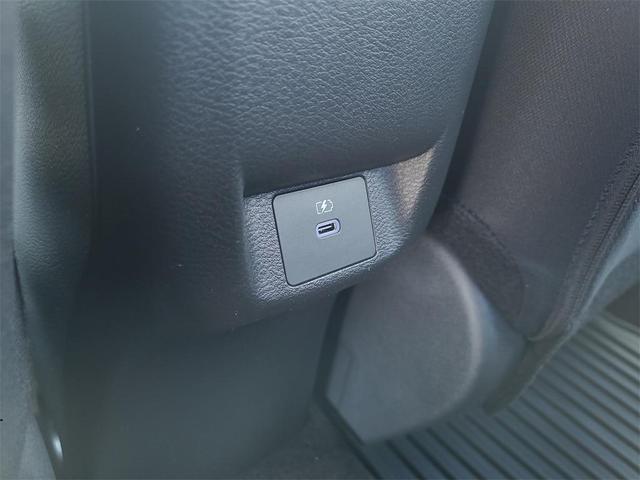 Photo of 2025 Gray Sky Pearl Nissan Versa