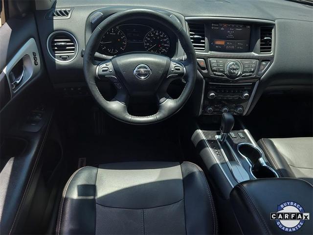 Photo of 2020 Gun Metallic Nissan Pathfinder