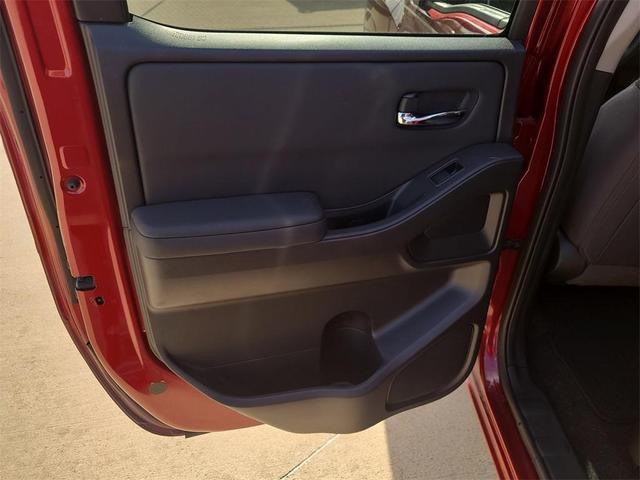 Photo of 2024 Cardinal Red Metallic Nissan Frontier