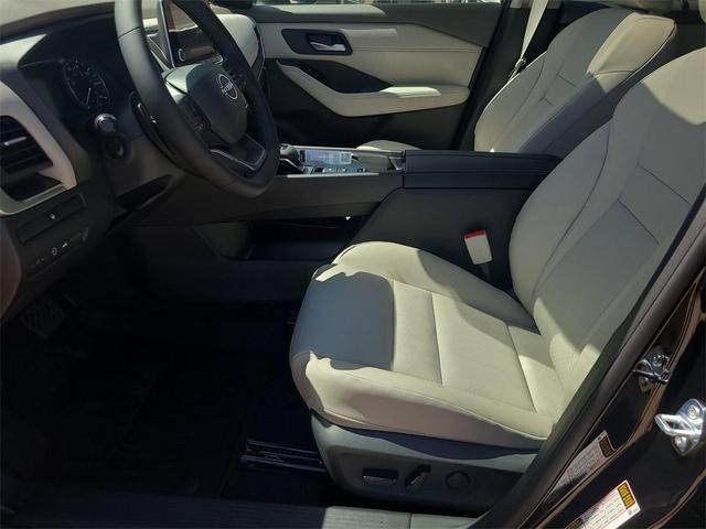 Photo of 2026 Black Nissan Rogue