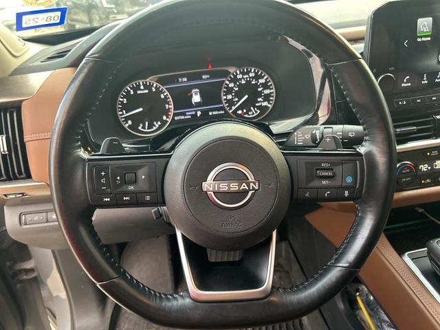 Photo of 2022 Boulder Gray Pearl Nissan Pathfinder