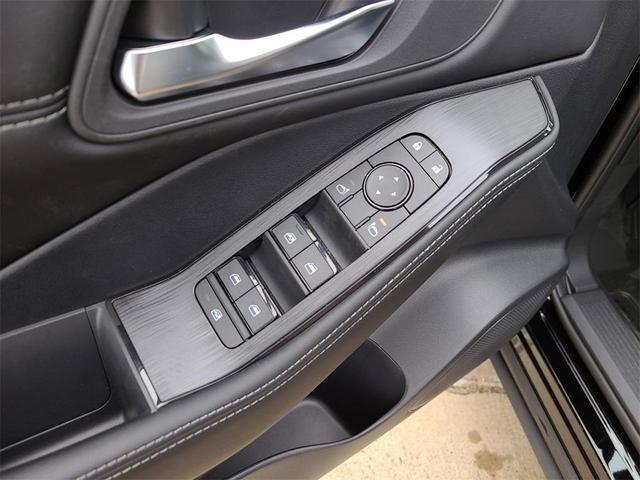 Photo of 2025 Black Nissan Rogue