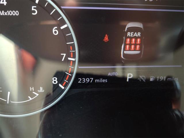 Photo of 2024 Black Nissan Pathfinder