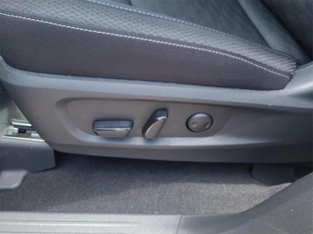 Photo of 2024 Black Nissan Pathfinder