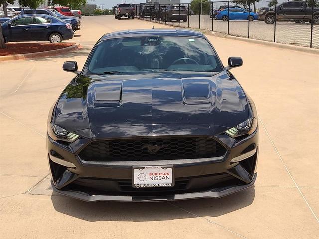 2022 Ford Mustang